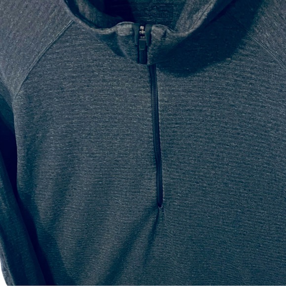 PATAGONIA CAPILENE THERMAL WEIGHT 1/2 ZIP PULLOVER FORGE GRAY HOODY. - Picture 8 of 12